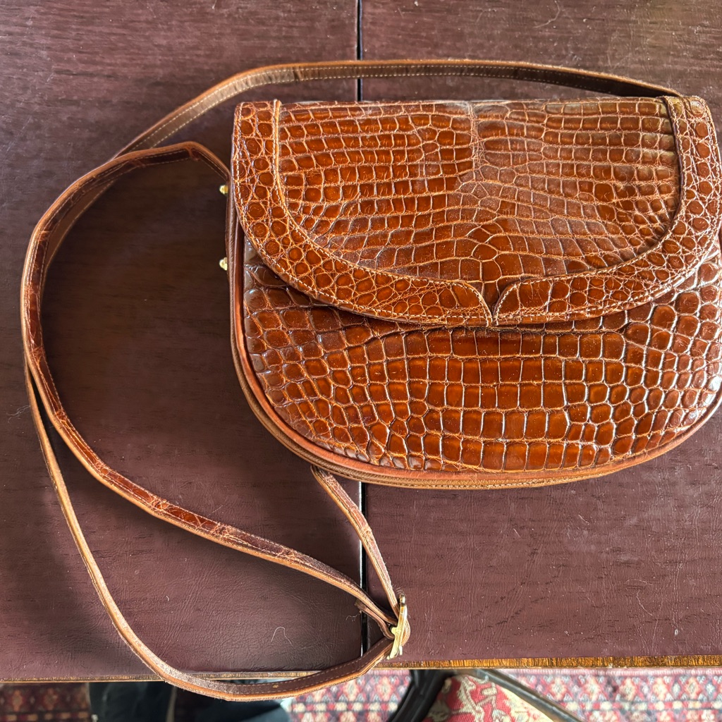 Vintage Collectible Nwot Varon Handbags Genuine Crocodile Saddle Bag Cognac Brow